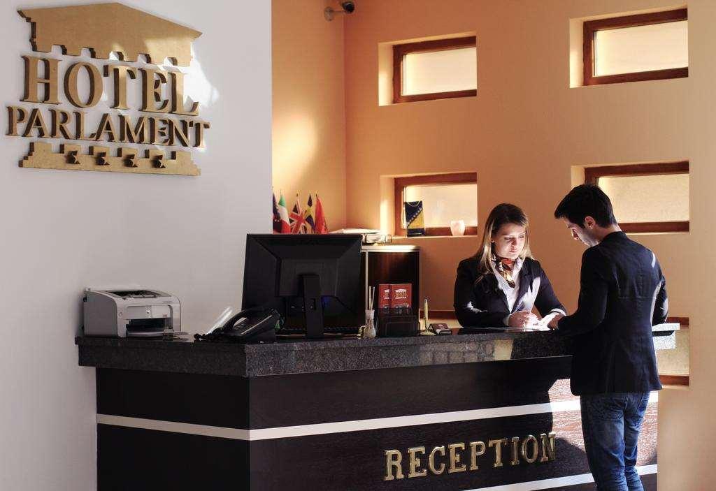Hotel Parlament Pristina Interior photo